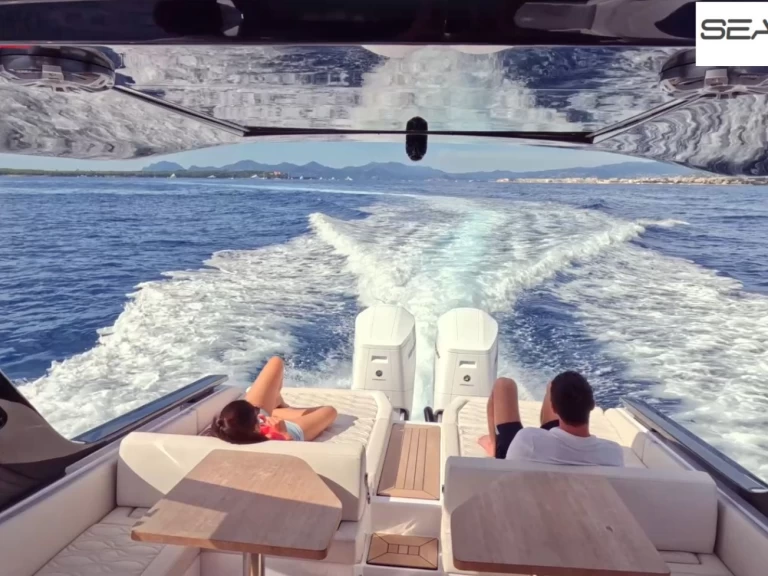 Location à Cogolin - Zar ZAR Imagine 130 sur SamBoat