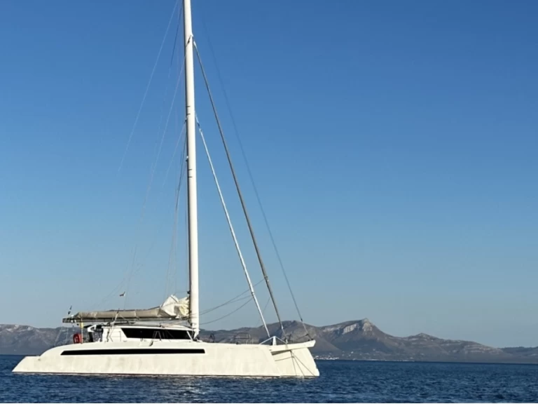 Louer Catamaran avec ou sans skipper ALIBI à Ajaccio