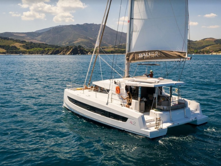 Catamaran à louer à Le Marin au meilleur prix