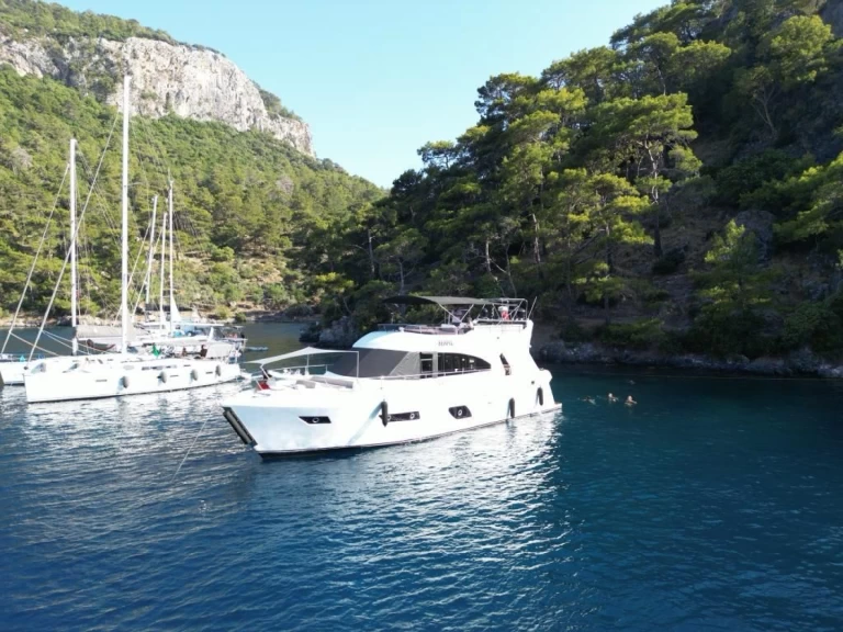 Location bateau D-Marin Göcek Marina pas cher Costume made