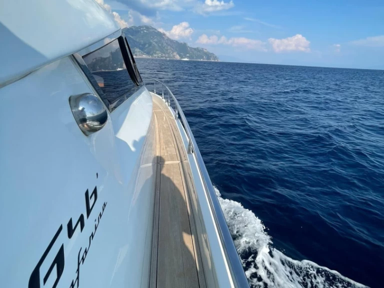 Location Bateau à moteur PRIMATIST By Bruno Abbate avec permis