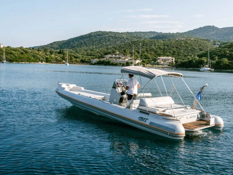 Fost Obsession 8.60 a louer à Sývota