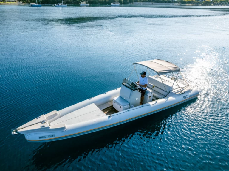 Louez un Fost Obsession 8.60 à Sývota