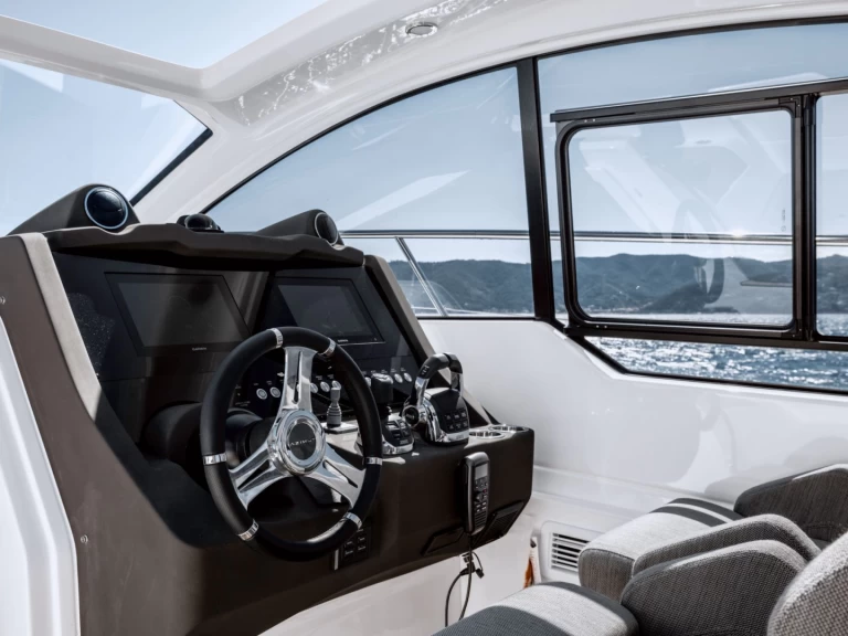 Location bateau Azimut Atlantis 45 à Sorrento sur Samboat