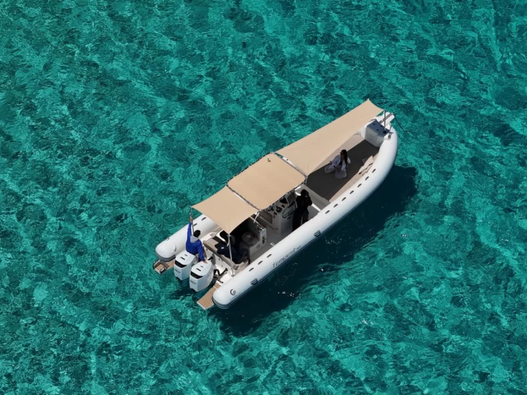 Capelli Tempest 900 Sun a louer à Trapani Port