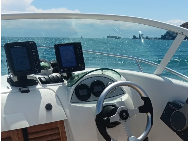 Location à Le Cap d'Agde - Bénéteau Flyer 650 WA sur SamBoat