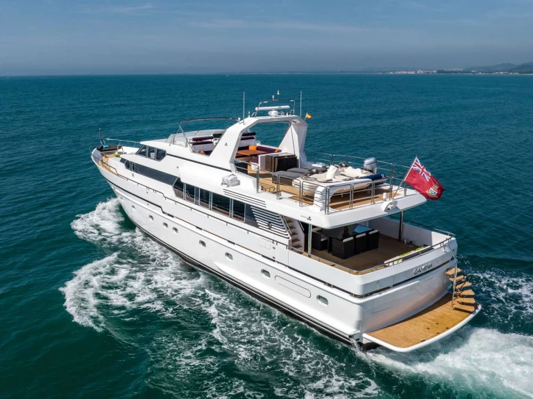 Louez un DE VRIES CAMENA II à Olbia