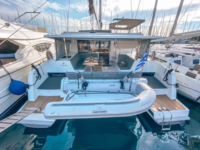 Fountaine Pajot Lucia 40 a louer à Pula