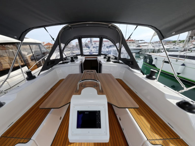 Location Voilier à Pirovac - Bavaria Bavaria C38