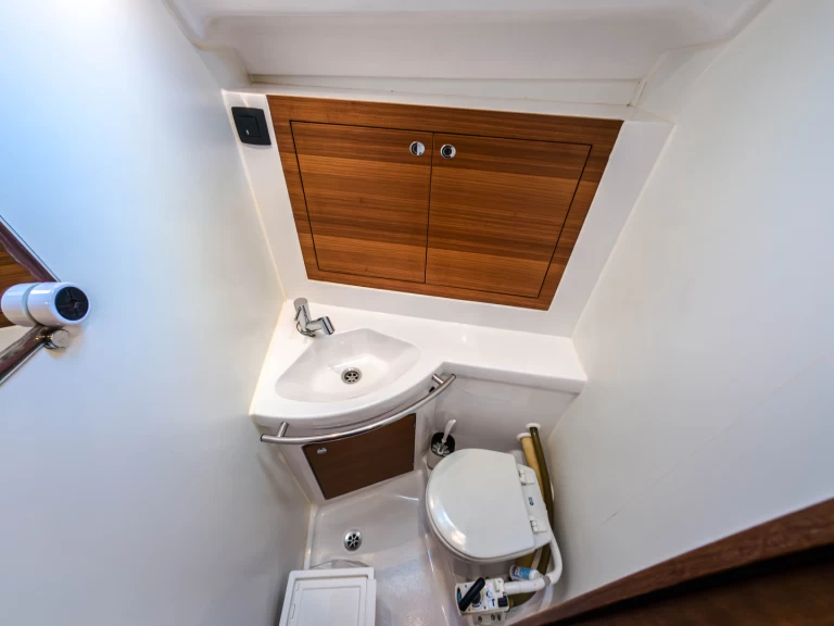 Elan Impression 40.1 a louer à Punat