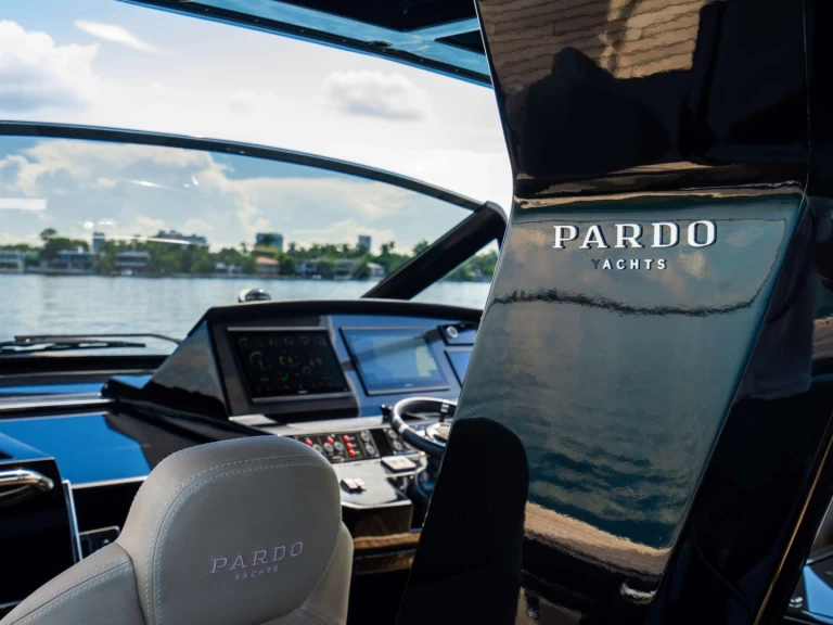 Location Yacht à Montauk - Pardo Yachts FULL POP