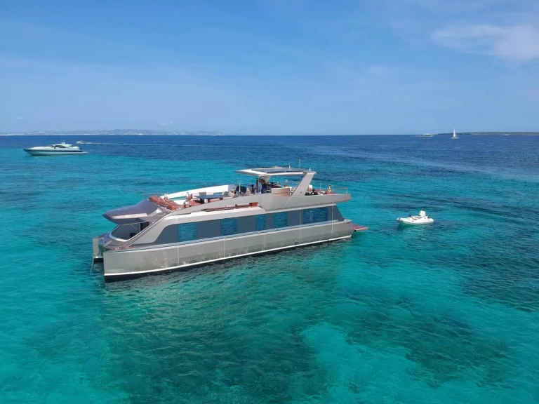 Catamaran à louer à Ibiza (Ville) au meilleur prix