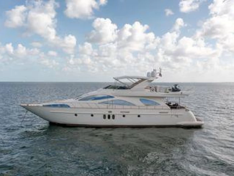 Location bateau Miami pas cher Azimut 90