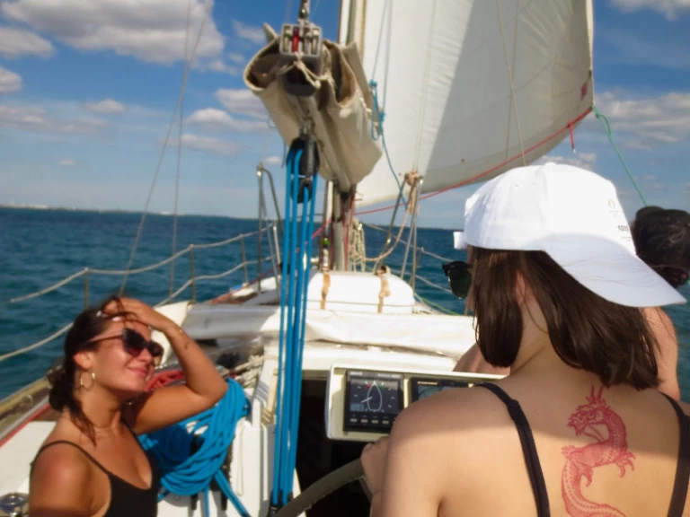 Location à Port-Camargue - Kit Marine KM 10.50 sur SamBoat