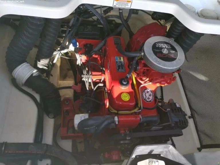 Louer Bateau à moteur avec ou sans skipper Régal à Heidelberg