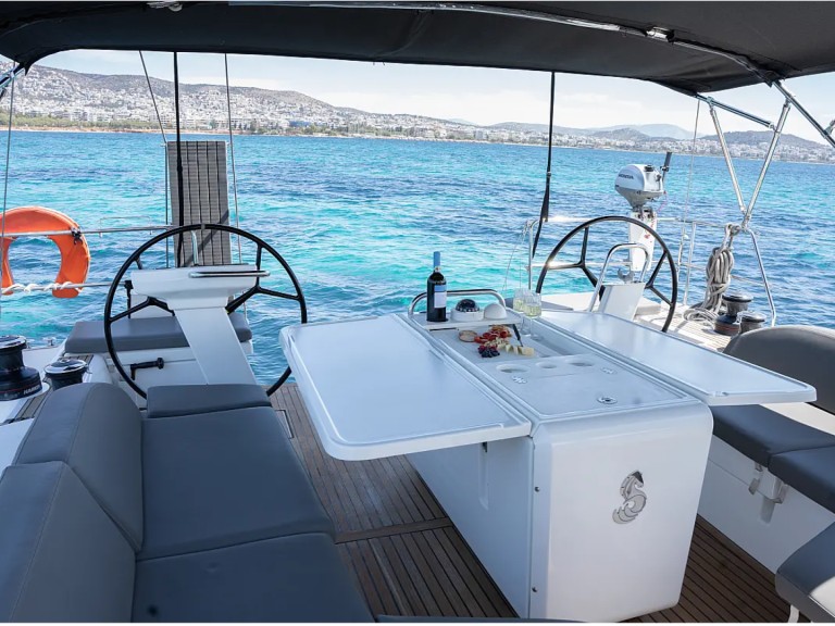 Bénéteau Oceanis 51.1 a louer à Lefkáda