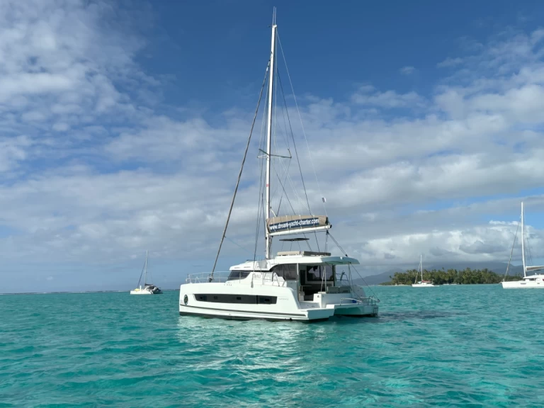 Location bateau Parham Town pas cher Bali Catspace Voile