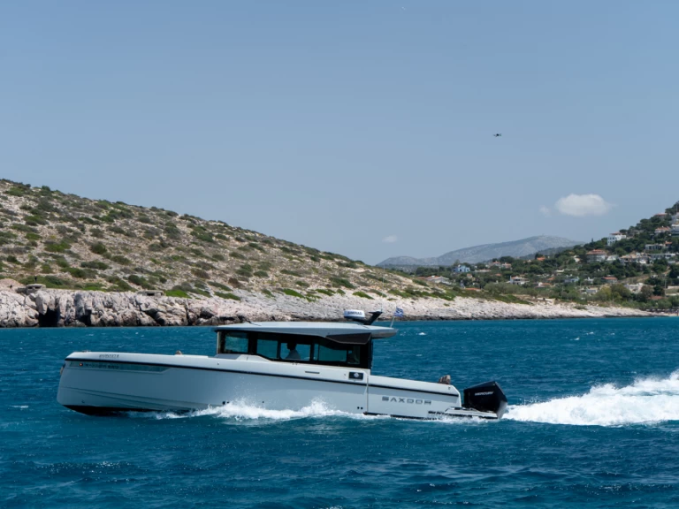 Location bateau Saxdor Saxdor 320 GTC à Ellinikó sur Samboat