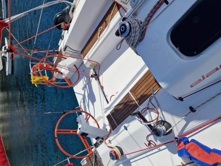 Location bateau Elan Elan 350 Performance à Cavtat sur Samboat