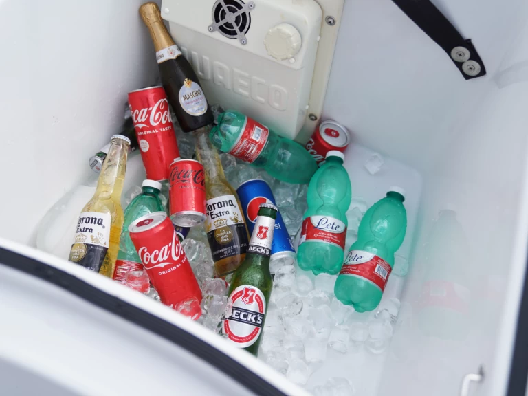 Asso Charisma a louer à Naples