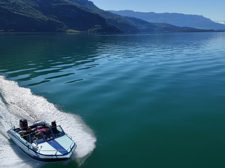 Location bateau Glastron Ssv 172 à Conjux sur Samboat