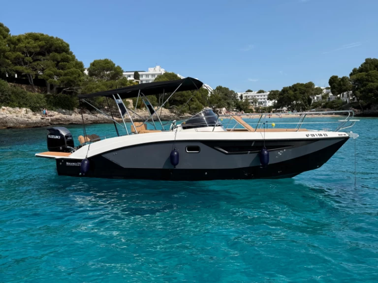 Trimarchi 85 Dylet a louer à Cala d'Or