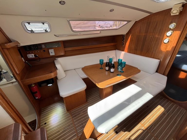 Voilier à louer à Castelletto sopra Ticino au meilleur prix