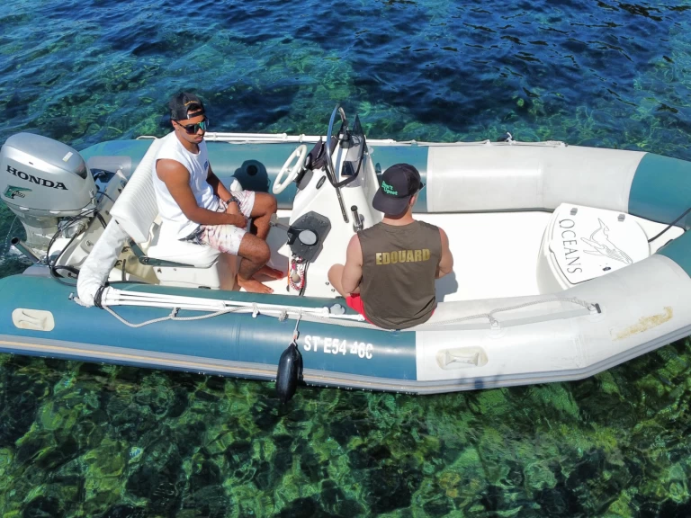 Location Semi-rigide Bombard avec permis