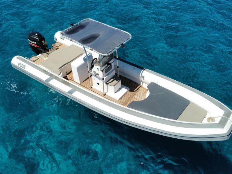 Louer Semi-rigide avec ou sans skipper Sea Water à Arbatax Port