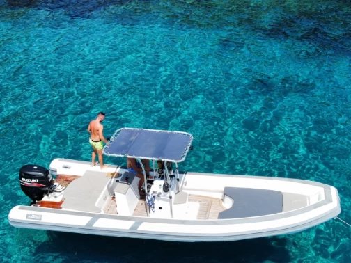 Location Semi-rigide Sea Water avec permis