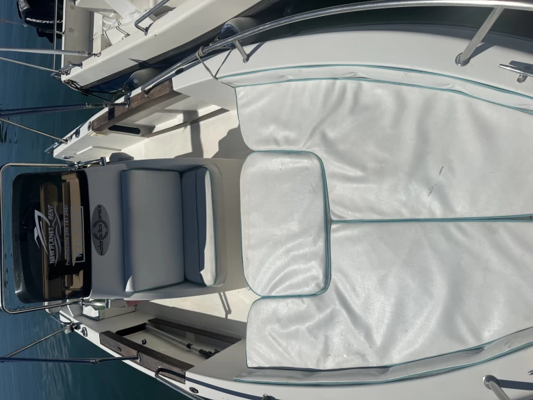 Location Bateau à moteur tecnofiber avec permis