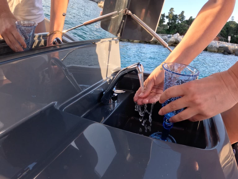 Location bateau Cogolin pas cher ZAR 85 Sport Luxury