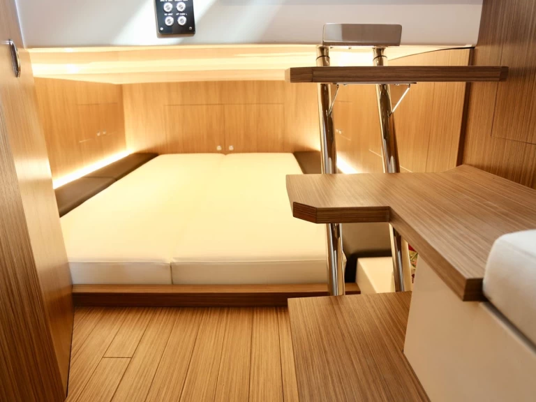 Location à Marine de Sant'Ambrogio - Capelli Tempest 50 sur SamBoat