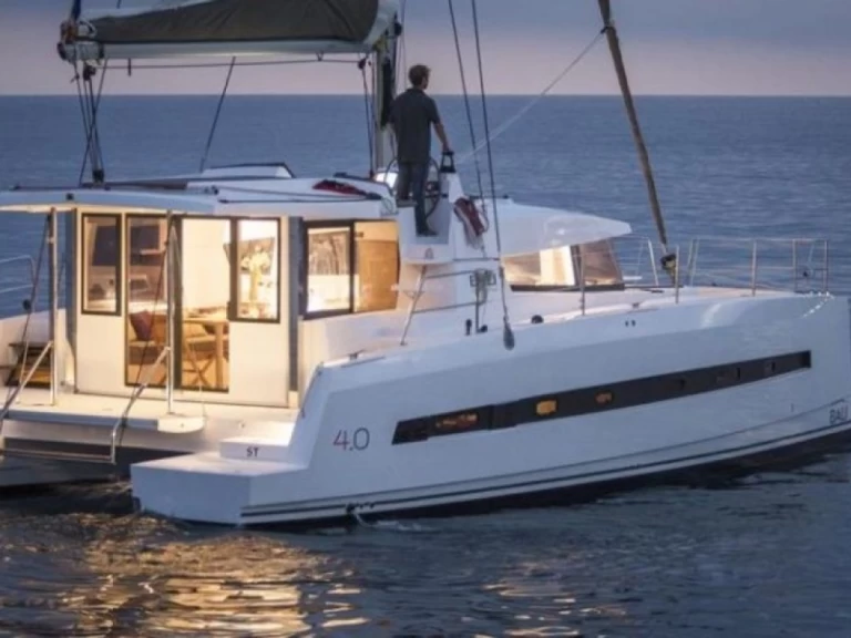 Location bateau Catana Bali 4.0 à Pointe-à-Pitre sur Samboat