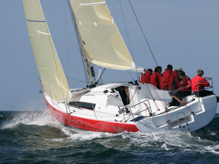 Jeanneau Sun Fast 3200 a louer à Port-Haliguen