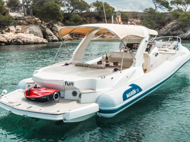 Yacht charter Portals Nous billig Marlin Boat 38 Top