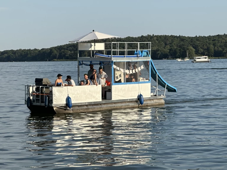 Location bateau Hausboot Viktoria à Arrondissement de Spandau sur Samboat