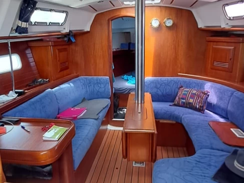 Location bateau Póros (Ville) pas cher Oceanis 361