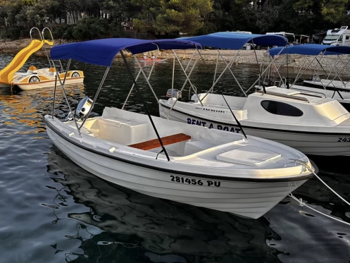 Louez un Adria M SPORT à Pula