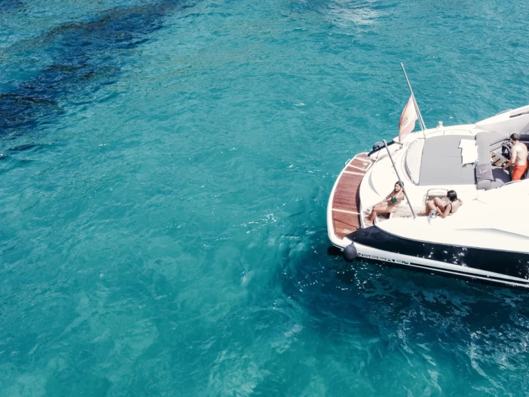 Location bateau Sunseeker Portofino 53 à Castell-Platja d'Aro sur Samboat