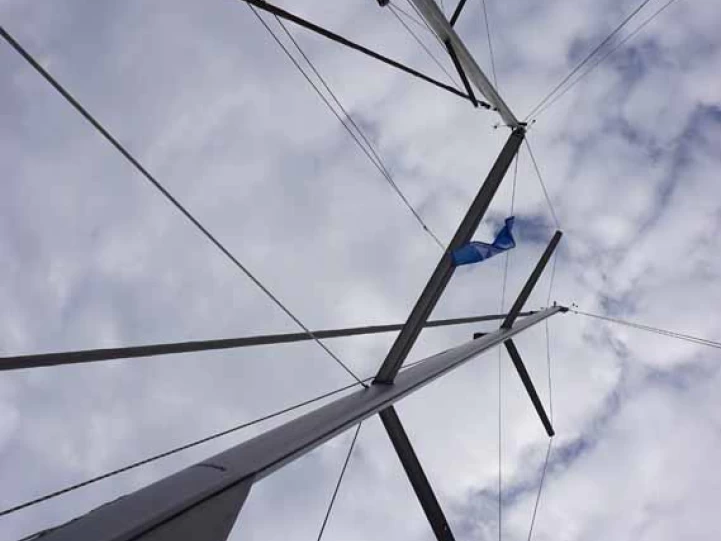 Voilier à louer à Gouviá au meilleur prix