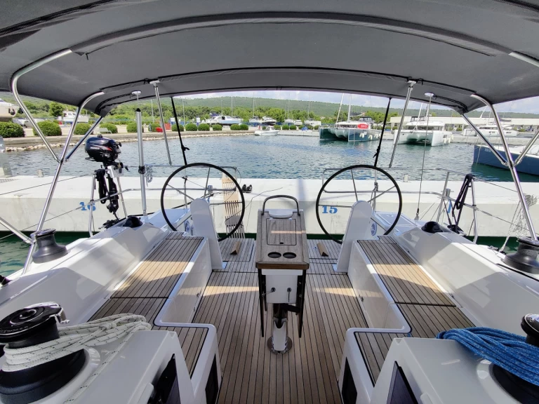 Louer Voilier avec ou sans skipper Bavaria à Sukošan