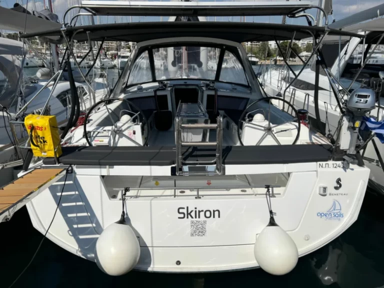 Location bateau Bénéteau Oceanis 411 Clipper à Álimos sur Samboat