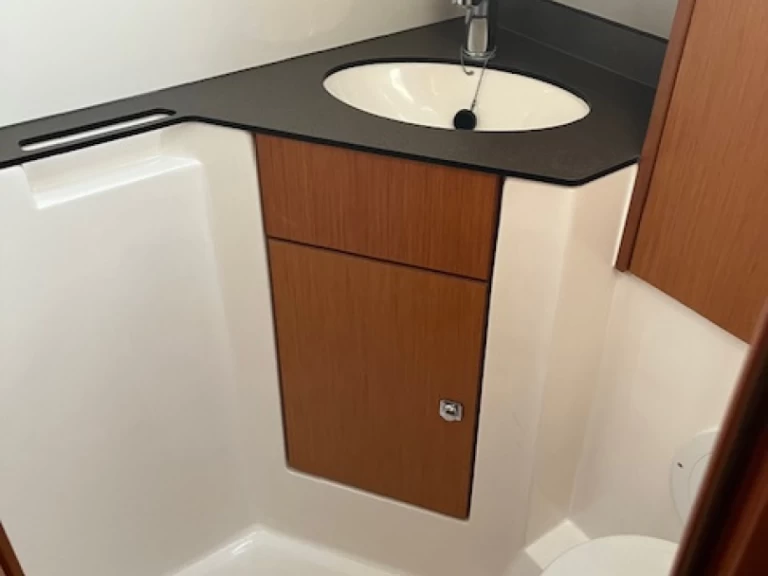 Location bateau Bavaria Cruiser 46 à Angra do Heroísmo sur Samboat