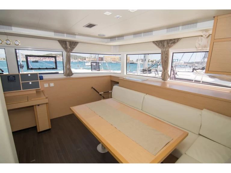 Location Catamaran Lagoon avec permis