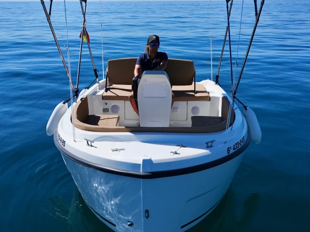 Location Bateau à moteur à Marbella - Aqua24 515
