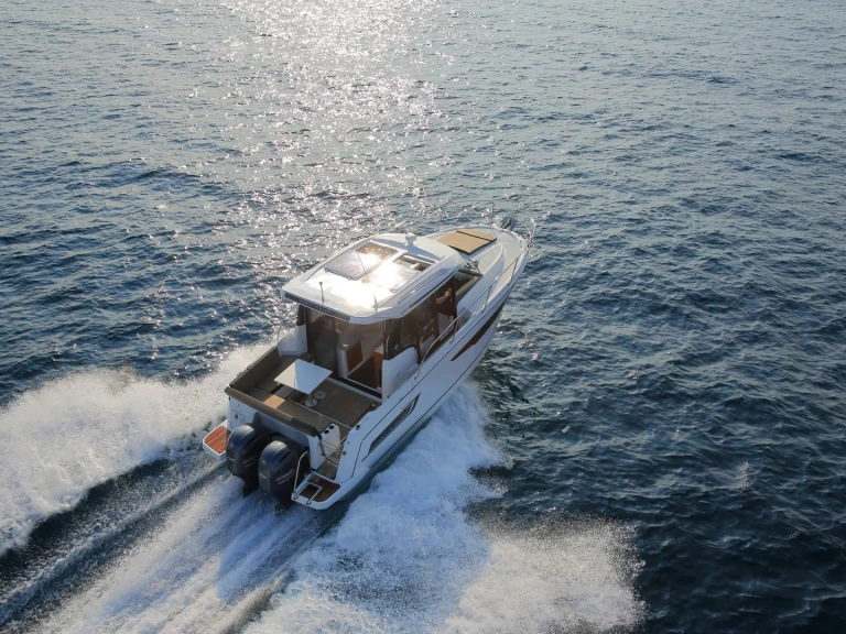 Jeanneau Merry Fisher 895 Offshore a louer à Split