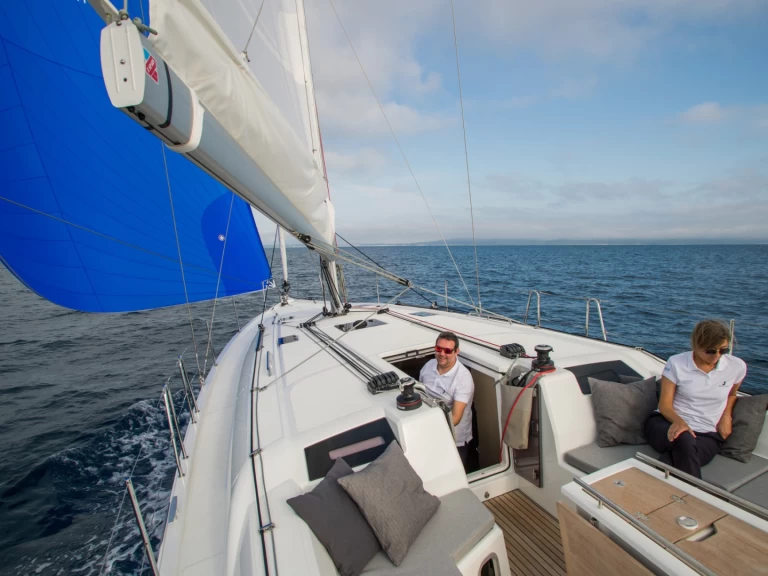 Bénéteau Oceanis 40.1 a louer à Split