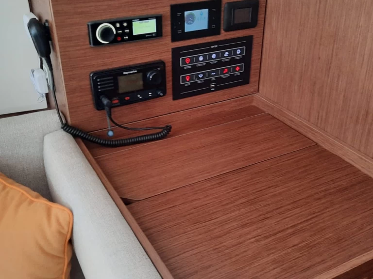 Location bateau Split pas cher Oceanis 40.1