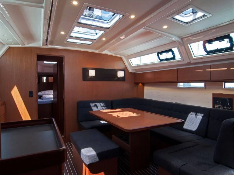 Location bateau Split pas cher Cruiser 46